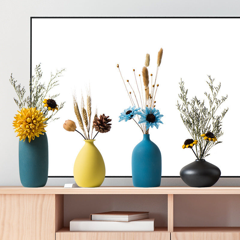 Modern Ceramic Vases for Décor